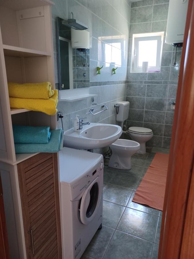 Apartments Ivic Rab Town Luaran gambar