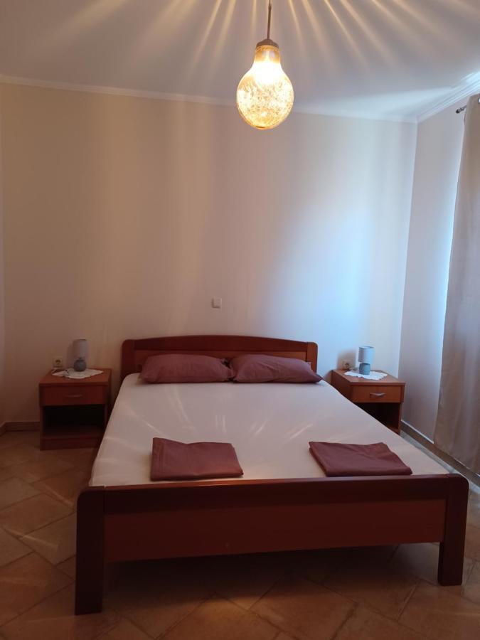 Apartments Ivic Rab Town Luaran gambar